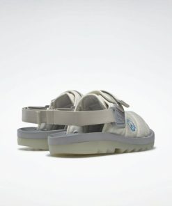 Essenceedge.shop0400f635cd 4