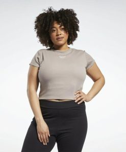 Essenceedge.shop1fac602940 1