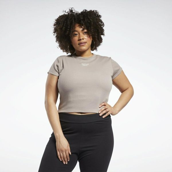 Essenceedge.shop1fac602940 1