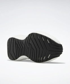 Essenceedge.shop250ced8d0a 5