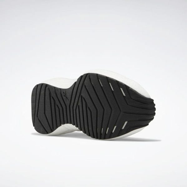 Essenceedge.shop250ced8d0a 5