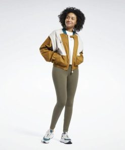 Essenceedge.shop2b4b285b4d 2