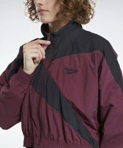 Essenceedge.shop2eb280585d 4