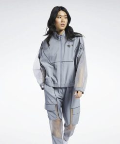 Essenceedge.shop3051fad399 1