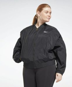 Essenceedge.shop4e3787bc48 1