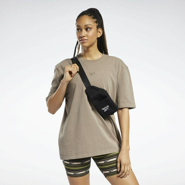 Essenceedge.shop5924921a3d 4