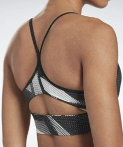 Essenceedge.shop5f806cebf8 5