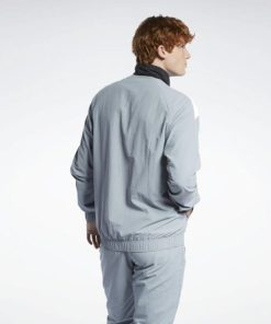 Essenceedge.shop61b6a2ee73 3