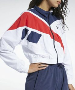 Essenceedge.shop6a592b13f8 5