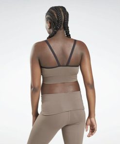 Essenceedge.shop6f6ae7f4a3 3