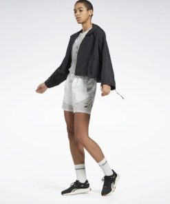 Essenceedge.shop826c32c159 2