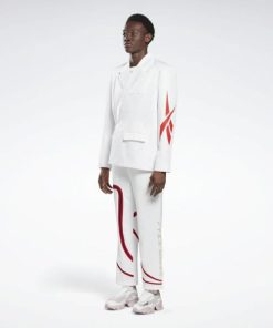 Essenceedge.shop93b271a582 2