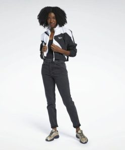 Essenceedge.shop97a9bac97d 2