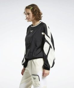 Essenceedge.shop9b14a735c8 1