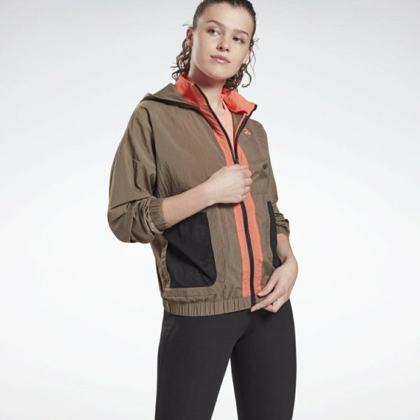 Essenceedge.shopbb862988d5 1