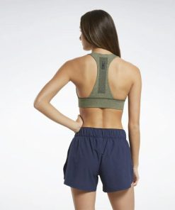 Essenceedge.shopfacd1b5eb5 4