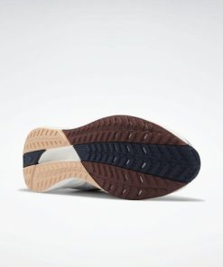 Essenceedge.shopfb8a52698e 5